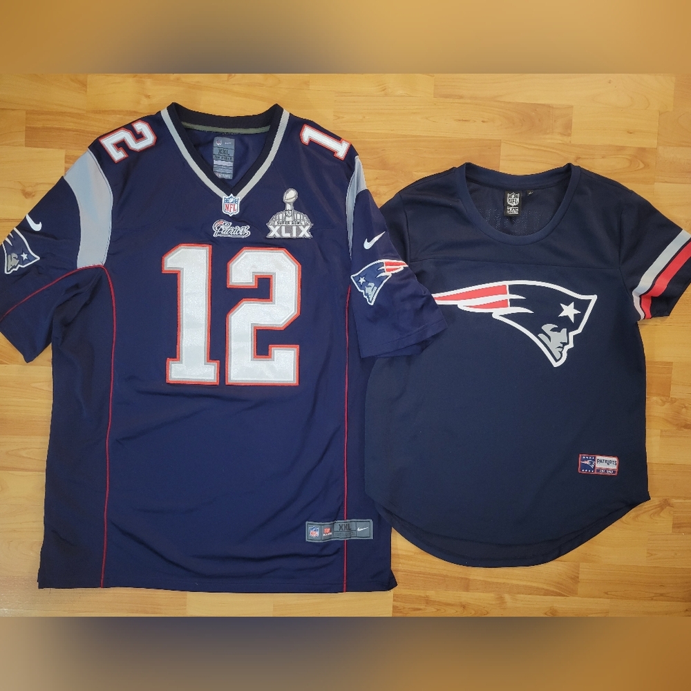 Bundle Of 2 Patriots Jerseys: Nike Tom Brady #12 2XL On Field+Large Team Apparel